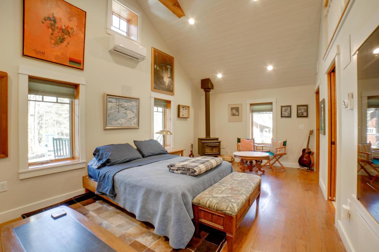 Pet-Friendly Pennsylvania Vacation Rental With Pool! Laughlintown Esterno foto